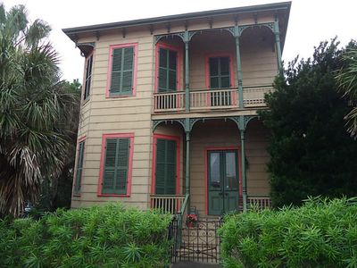 1825 Rosenberg, Galveston, TX, 77550