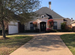 616 Picketts Mill Dr, Shreveport, LA 71115