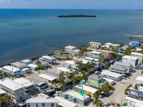 205 Humpty Dumpty Dr, Key Largo, FL 33037