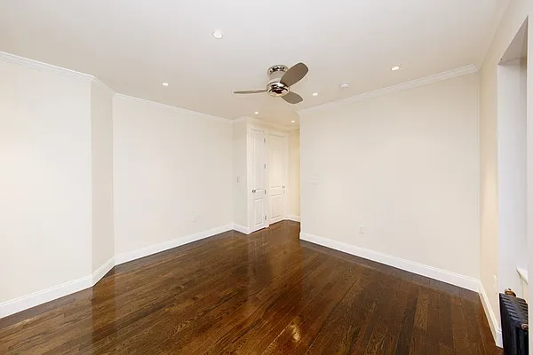 Rented by Icon Realty Management | media 10