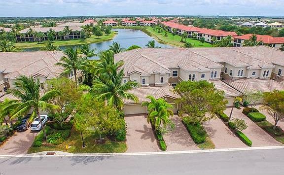 4th image of 3141 Aviamar Cir #4101