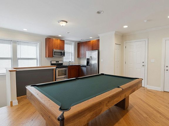 3rd image of 4017 N Central Park Ave APT 1S