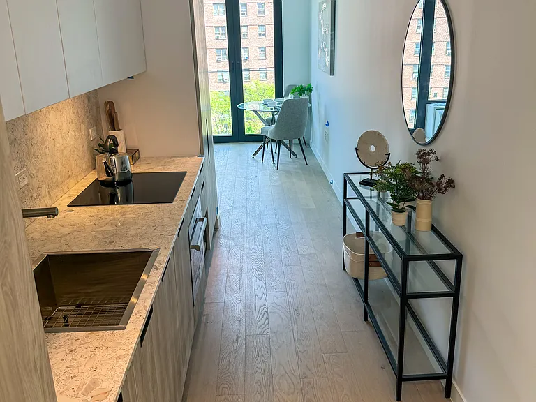 181 E 101st St #5 — Photo 8