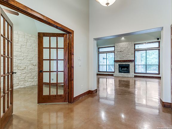 5th image of 26738 Rockwall Pkwy