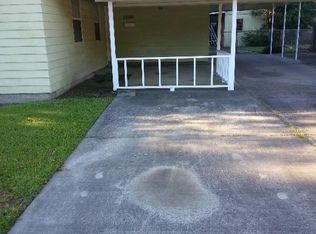 1600 Meadow Dr, Lake Charles, LA 70607