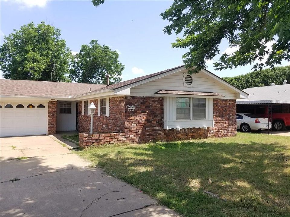 1st image of 1005 SW 70th St