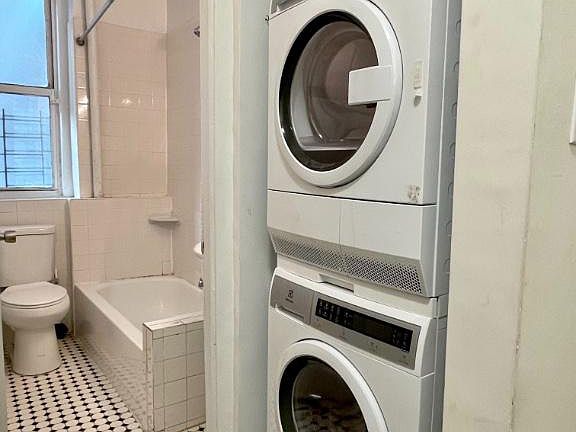 5th image of 80 Fort Washington Ave #3