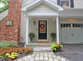 594 Contention Ln, Berwyn, PA 19312