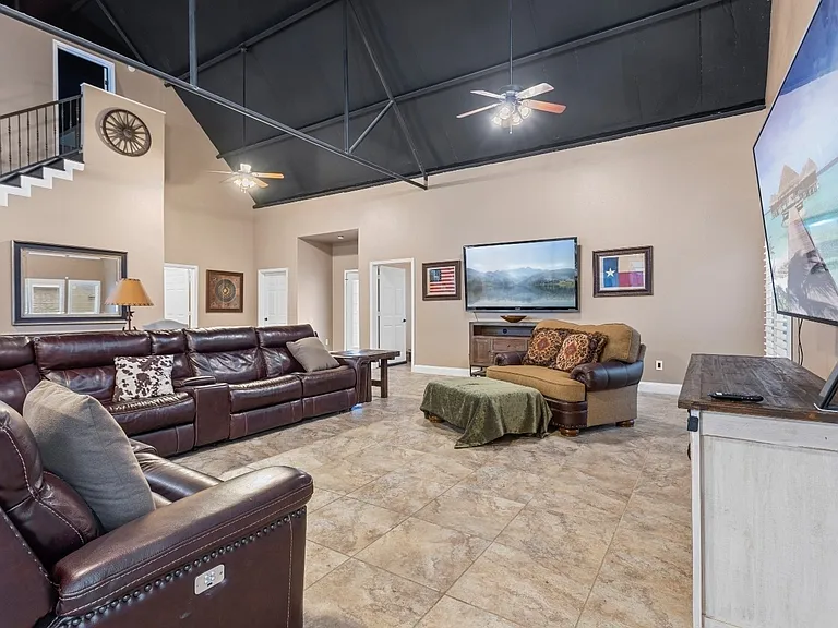 4765 County Road 747A — Photo 44