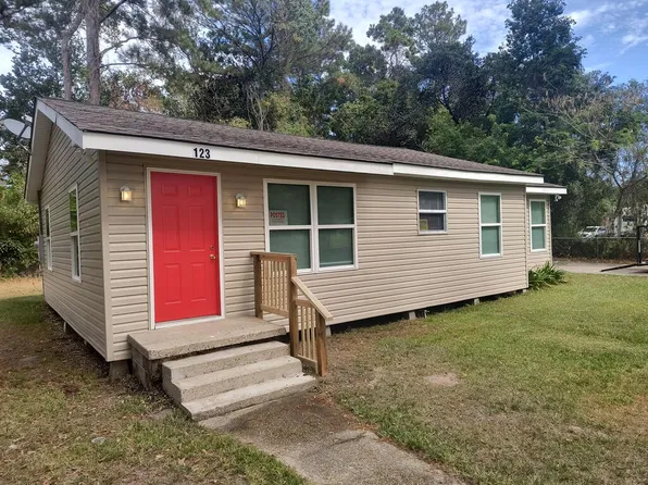 123 Jordan McQueen Rd, Picayune, MS 39466