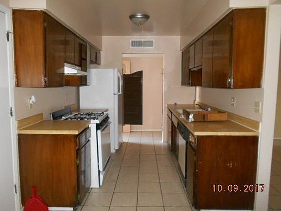 4th image of 1917 Ratner Cir