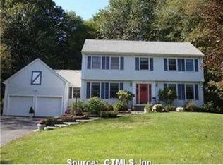 605 Bricklayer Rd, Windsor, CT 06095