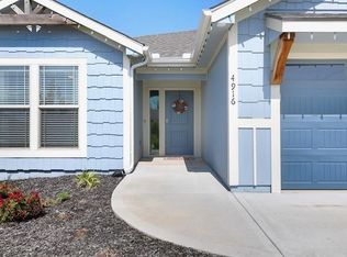 4916 Shady Bend Rd, Leavenworth, KS 66048