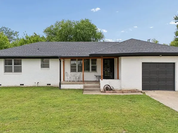 1146 S Russell St, Skiatook, OK 74070
