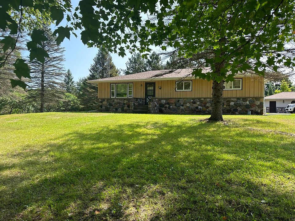 5790 Ridge Ln, Laona, WI 54541 Zillow
