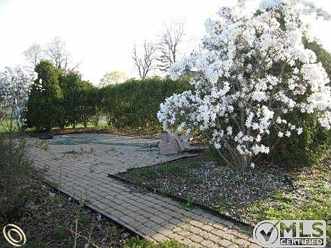 east river brick patio at dock (