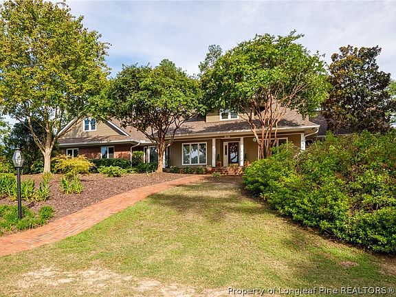 2nd image of 507 Argyll Rd