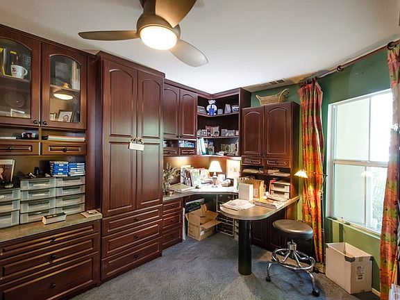 4th image of 25015 Clover Creek Dr