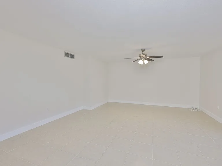 11502 7th Ln N #1401 — Photo 18
