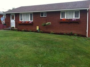 9 Burlington Ave, Uniontown, PA 15401