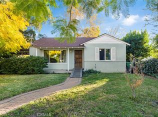 17806 Erwin St, Encino, CA 91316
