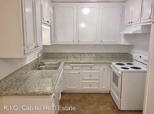 7356 Haskell Ave APT 8, Van Nuys, CA 91406