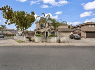 825 Rolling Oak Ct, Modesto, CA 95351