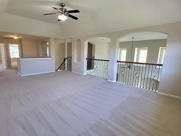 10007 Shire Green Ln — Photo 34