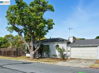 1100 Grove Ave, Burlingame, CA 94010