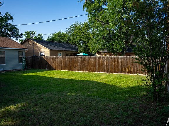 4th image of 2025 Conchita Ave
