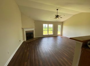 5239 Hemingway Dr, Darrow, LA 70725