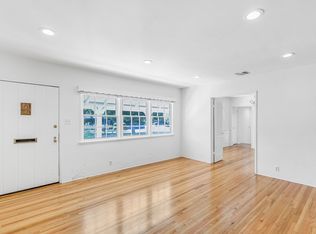 6552 Langdon Ave, Van Nuys, CA 91406