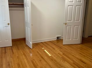 328 Dodds Ln, Princeton, NJ 08540