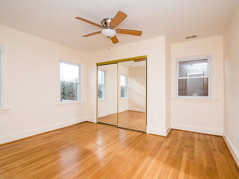 1731 Taylor St NW — Photo 13