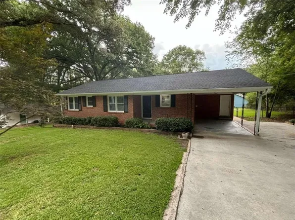 143 Hubbard St, Monroe, GA 30655