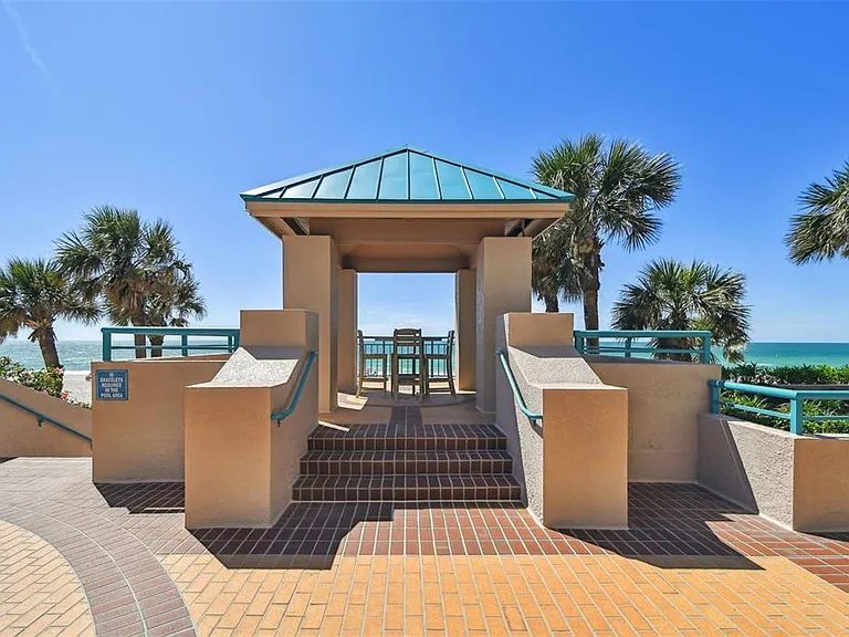 1560 Gulf Blvd #306 — Photo 44