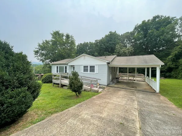 203 La Colline St, Morganton, NC 28655