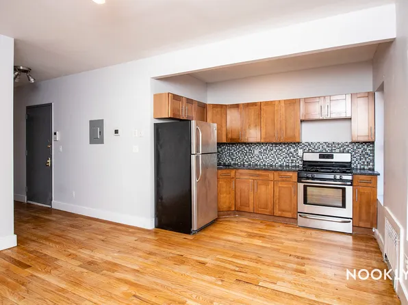 354 Broadway image 1 of 14