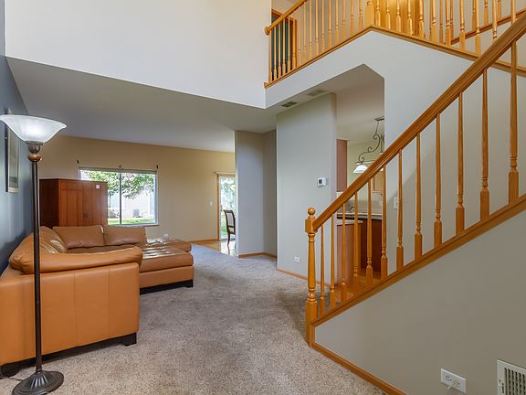 3rd image of 201 Nicole Dr Unit E