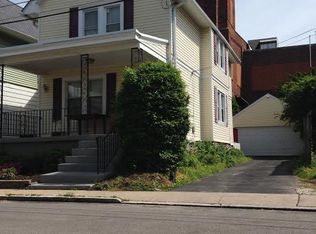 205 Greenfield Ter, Ardmore, PA 19003