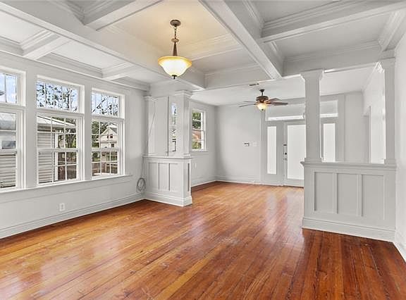 5th image of 3821 Dryades St