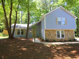1084 Redan Trl, Stone Mountain, GA 30088