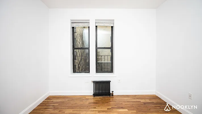 Rented by Nooklyn NYC LLC | media 18