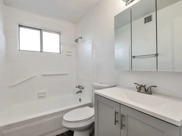 Sheraton Arms Apartments 2, 2960 E 5th St #2960, Tucson, AZ 85716