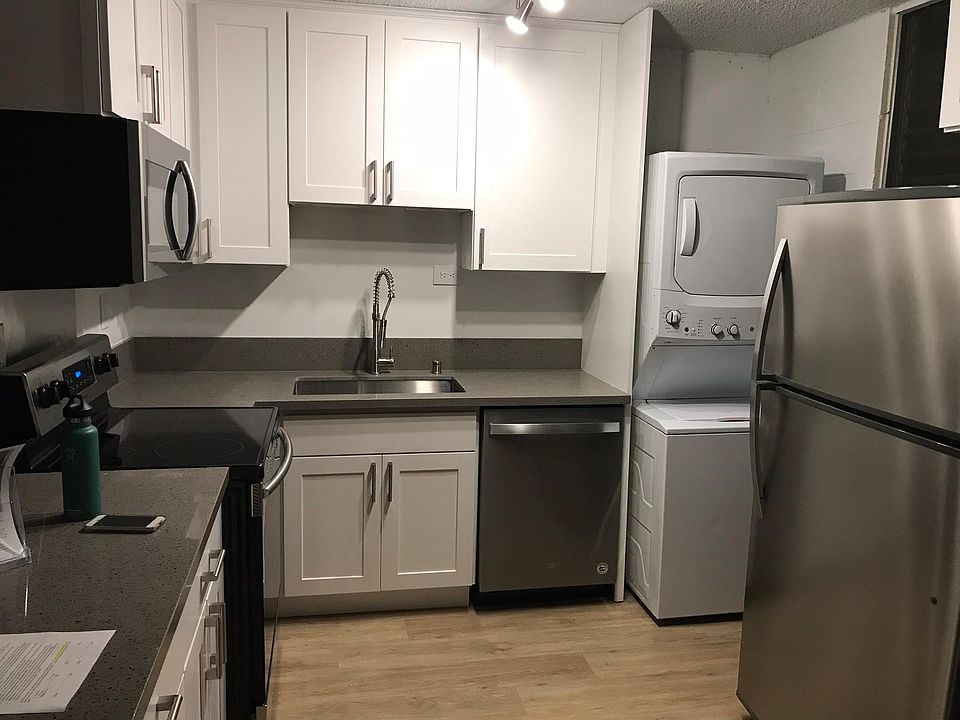 **Kitchen is the same, new fridge and lighting being installed** New kitchen