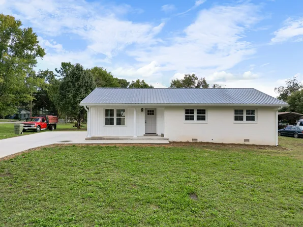 307 Randall St, Lawrenceburg, TN 38464