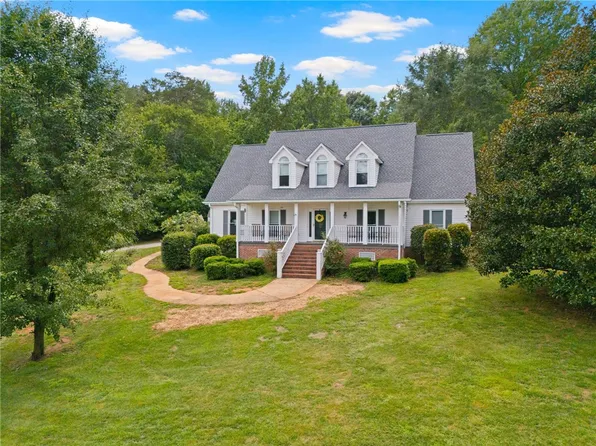 109 Goldenbranch Dr, Easley, SC 29640