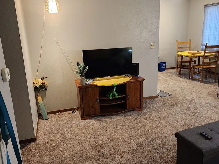 2045 Holiday Rd — Photo 9