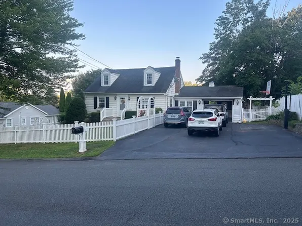 1 Farm Street, Danbury, CT 06811