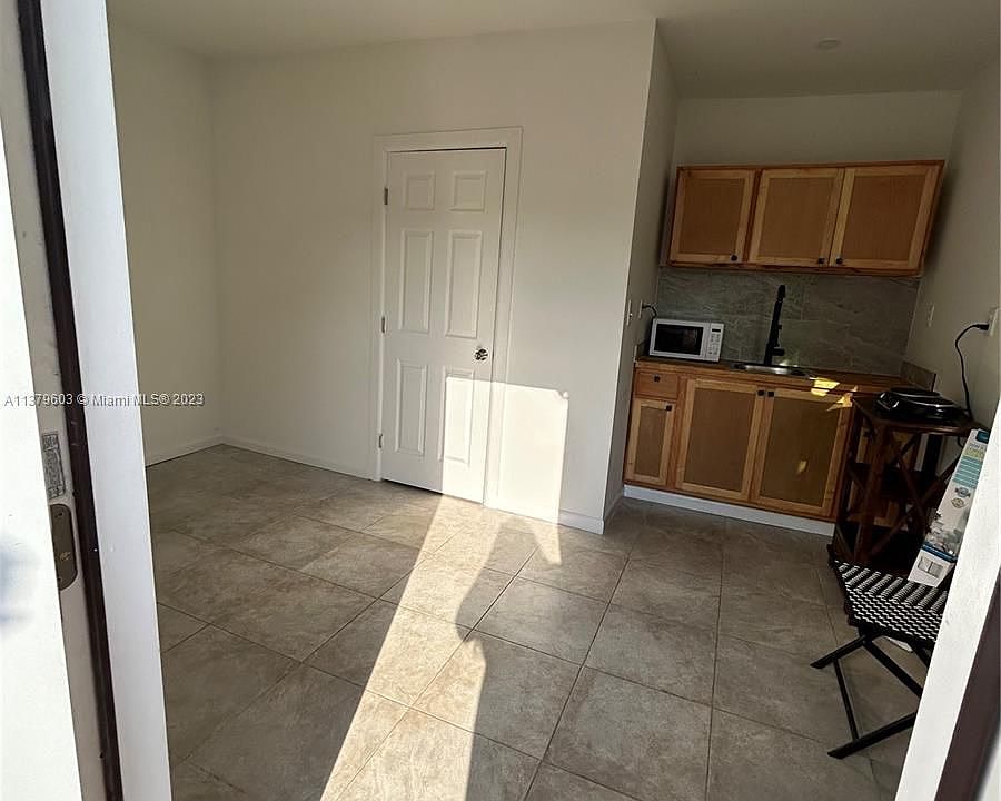 1st image of 3084 NW 61st St #1